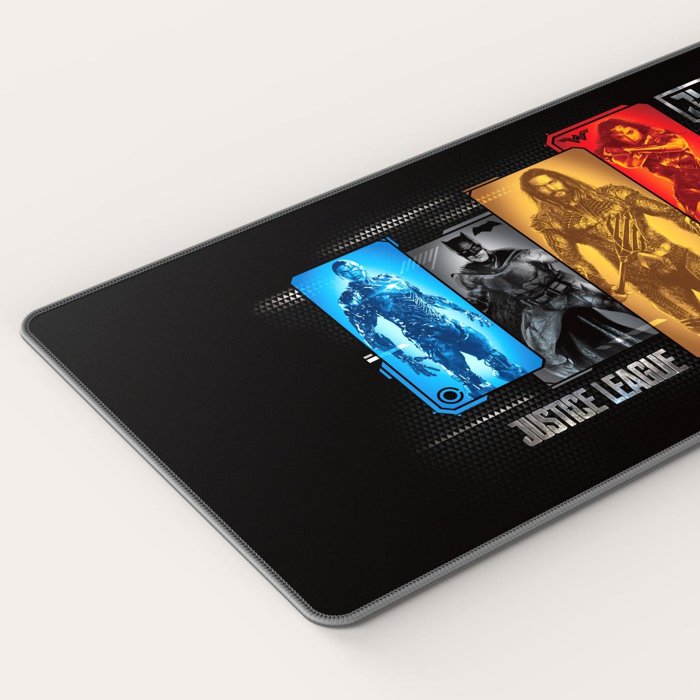 Justice League - Character Portraits Gaming Mouse Pad